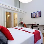 B&g Navona Rome