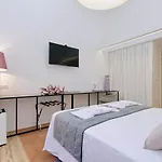 B&g Navona Apartment