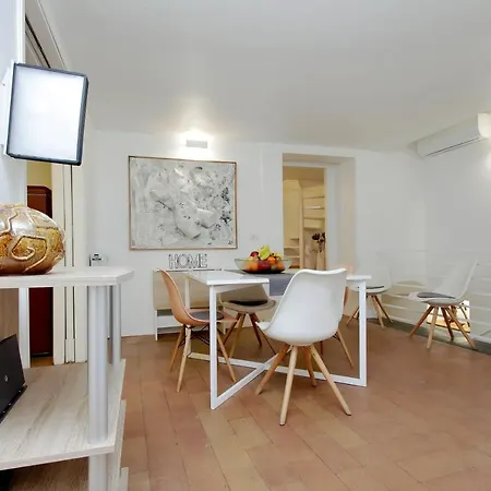 Апартаменты B&g Navona
