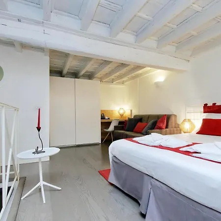 B&g Navona Апартаменты